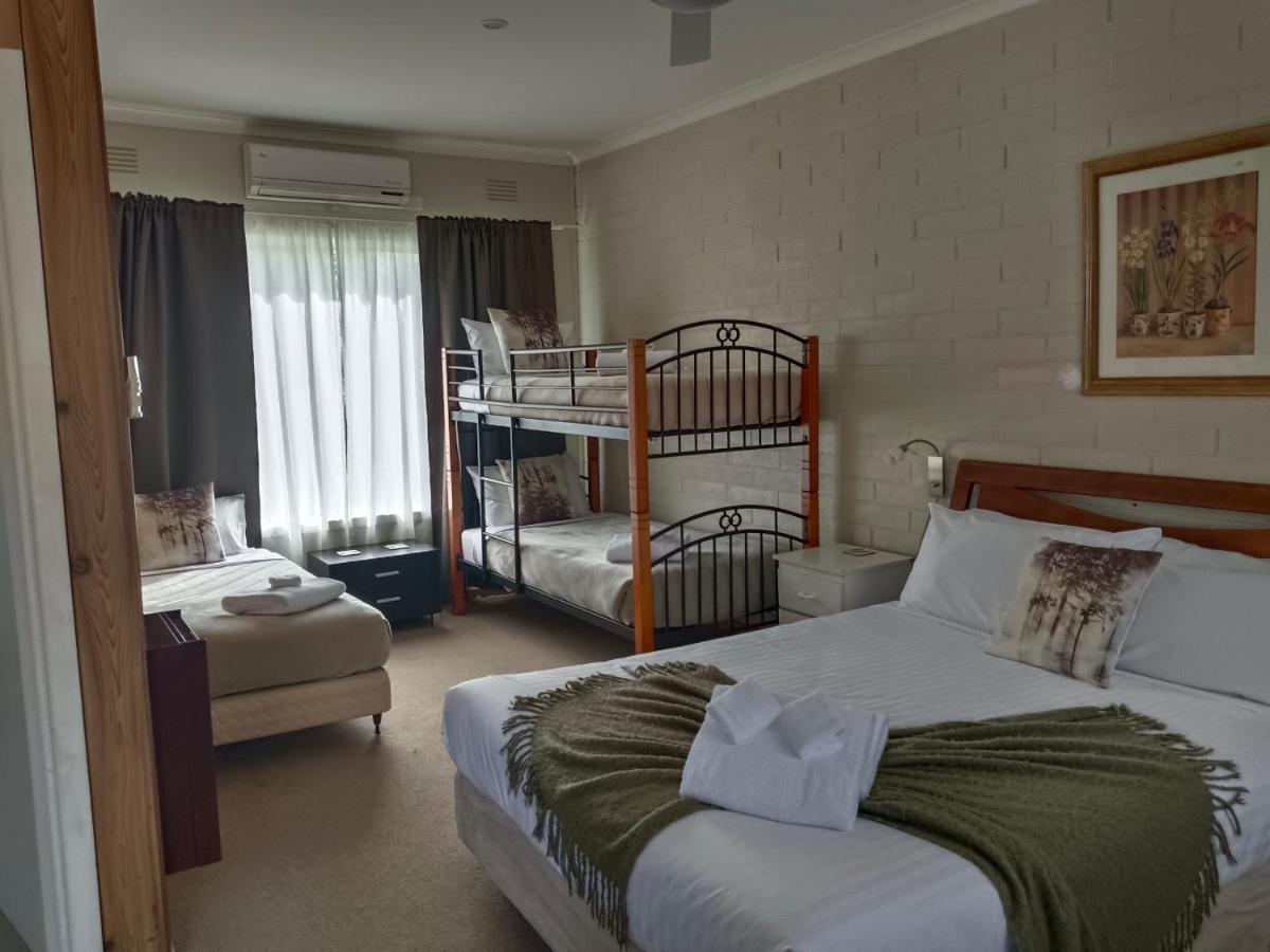 Buffalo Motel And Country Retreat Porepunkah Ngoại thất bức ảnh